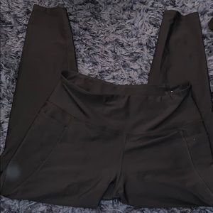 Old Navy Elevate 7/8 Legging w/ Pockets